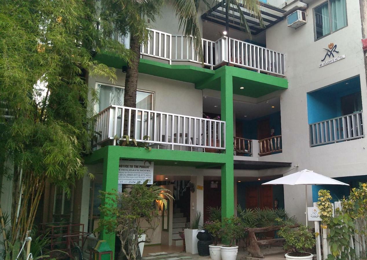 Mr Holidays Hotel Balabag  Exterior photo